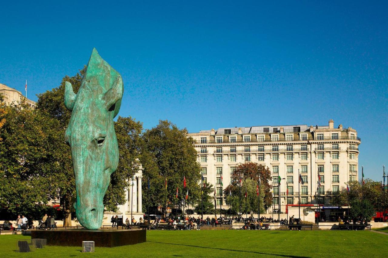 London Marriott Hotel Park Lane Exterior photo